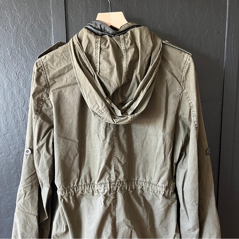 Levi's Utility Jacket - Picture 10 of 16